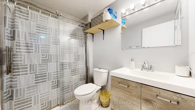 Additional image 16 of 105 Hansen Rd Unit 111