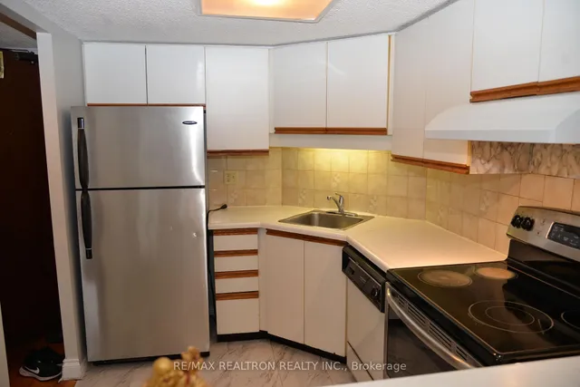 Additional image 23 of 160 Alton Tower Circ Unit 1014