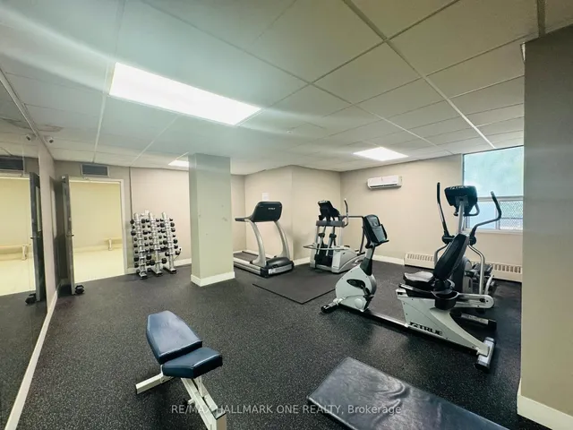 Additional image 43 of 45 Sunrise Ave Unit 904