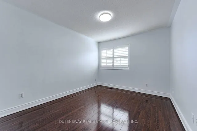 Additional image 39 of 12 Dandelion Rd