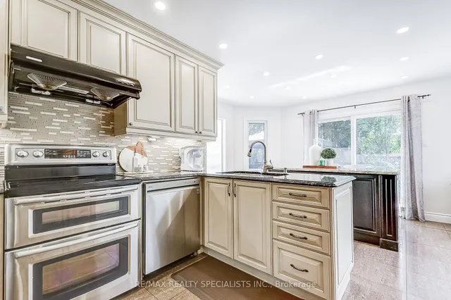 Additional image 11 of 4448 Weymouth Commons Cres