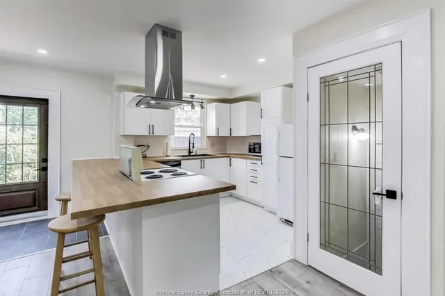 Additional image 19 of 7 BALA Ave