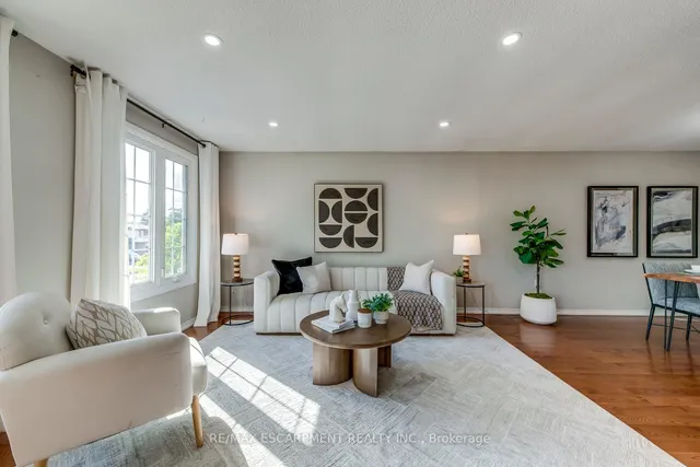 Additional image 9 of 2309 Malcolm Cres