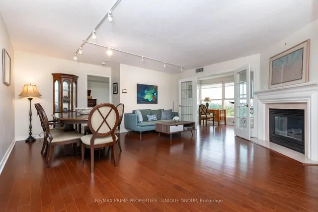 Additional image 3 of 18 Concorde Pl Unit 726