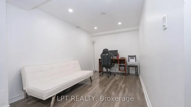 Additional image 38 of 78 Dewridge Crt