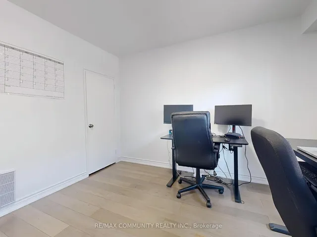 Additional image 25 of 740 Eglinton Ave Unit 309