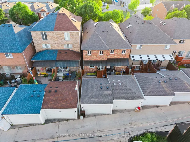 Additional image 48 of 45 Algarve Cres