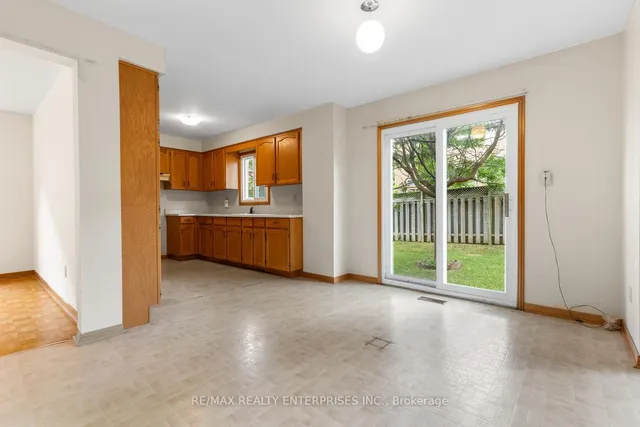 Additional image 18 of 2941 Caradoc Lane