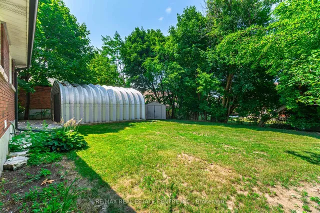 Additional image 38 of 166 Terrace Dr