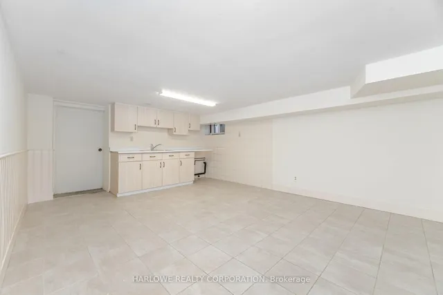 Additional image 31 of 1812 Dufferin St