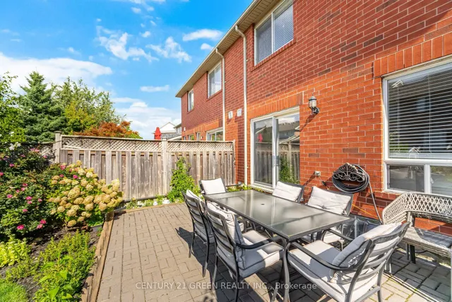 Additional image 31 of 411 Baverstock Cres