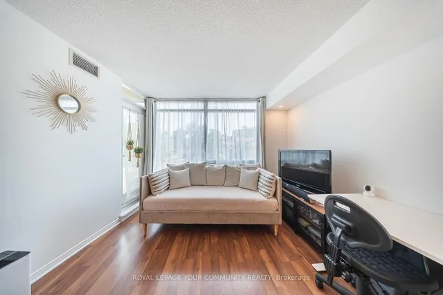 Additional image 13 of 18 Valley Woods Rd Unit 716