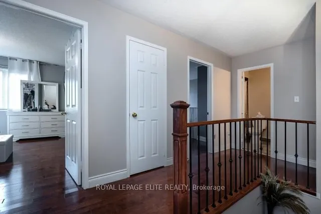 Additional image 16 of 17 Chestermere Cres