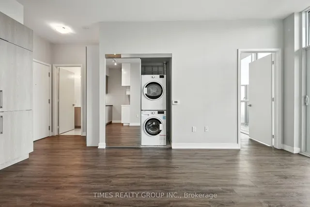 Additional image 17 of 50 Ordnance St Unit 413