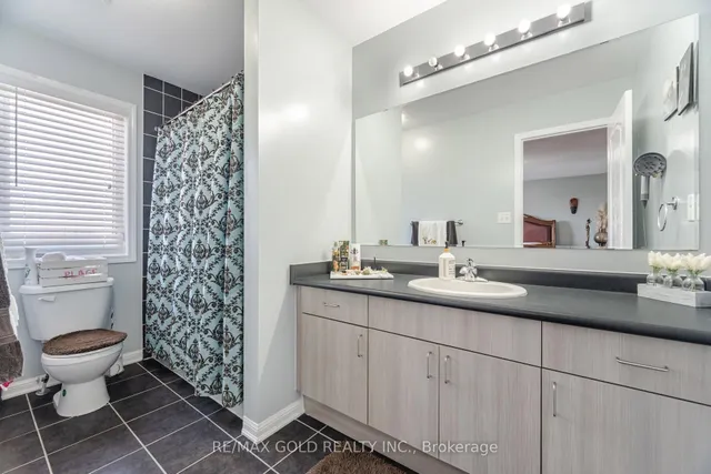 Additional image 14 of 8 Caliper Dr