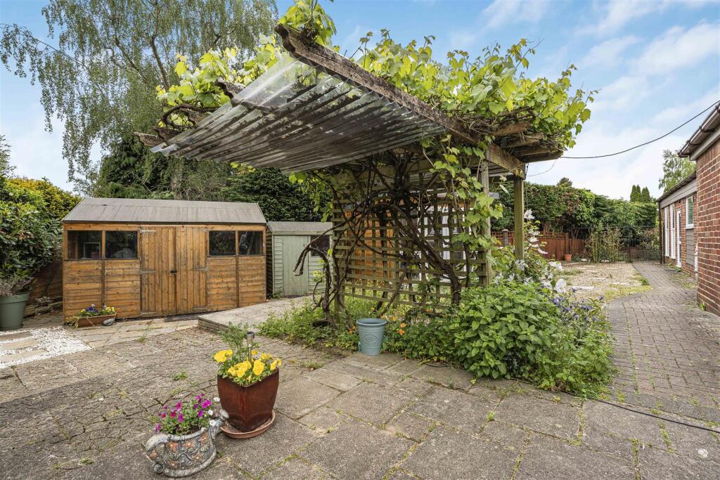 Additional image 23 of Leonards Close, Welwyn