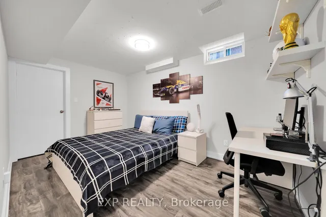 Additional image 37 of 5129 Lampman Ave