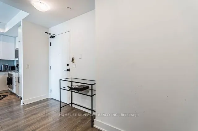 Additional image 11 of 2481 Taunton Rd