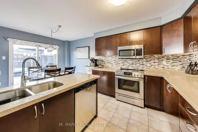 Additional image 11 of 74 Bradley Ave