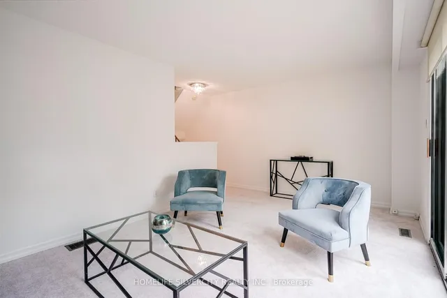 Additional image 10 of 235 Bronte St Unit 57