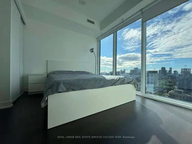 Additional image 6 of 319 Jarvis St Unit 2117