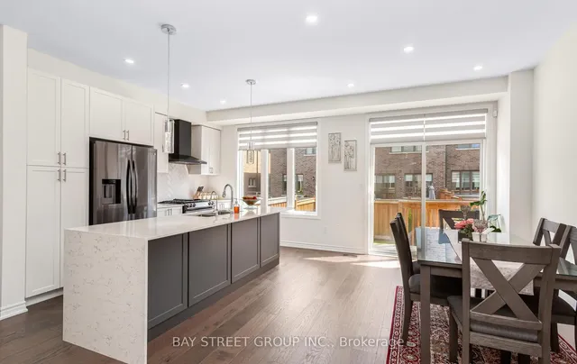 Additional image 44 of 488 Parent Pl