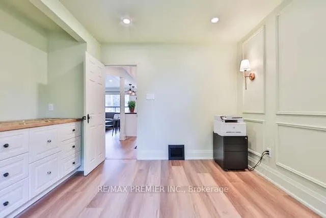 Additional image 32 of 1223 Glencairn Ave