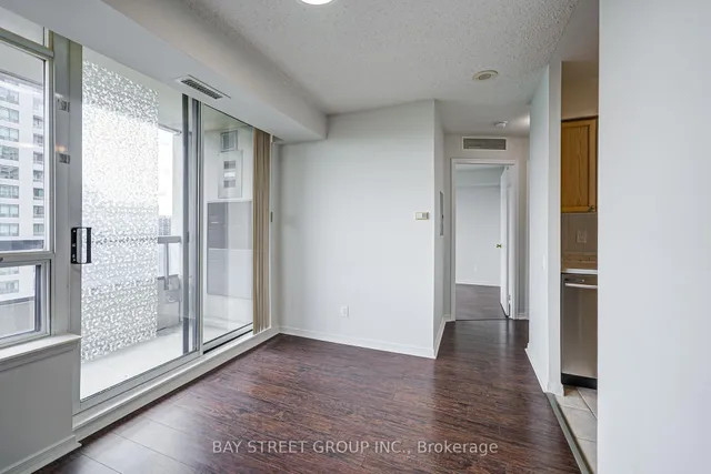 Additional image 18 of 33 Empress Ave Unit 2107