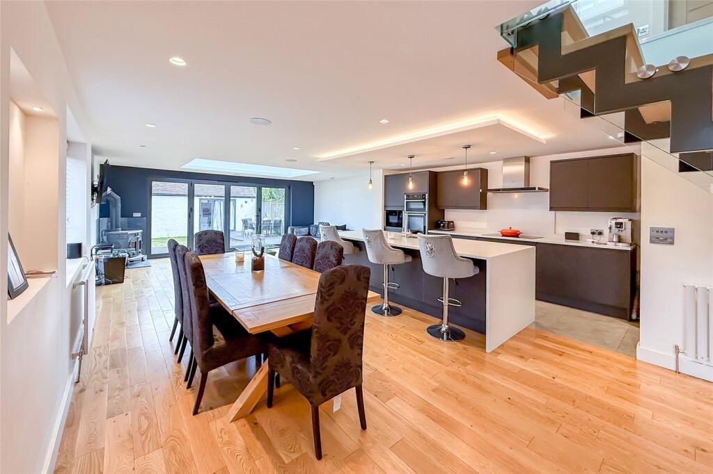 Additional image 3 of Driftwood Avenue, St. Albans, Hertfordshire, AL2