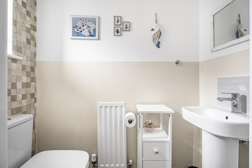 Additional image 10 of Perkins Way, Welwyn Garden City, AL7