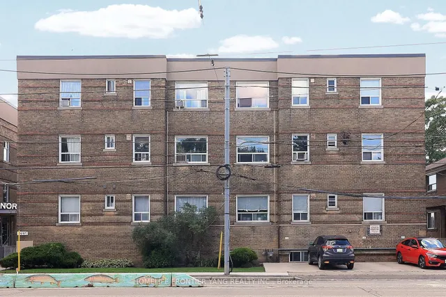 Additional image 22 of 2697 Lake Shore Blvd Unit 21