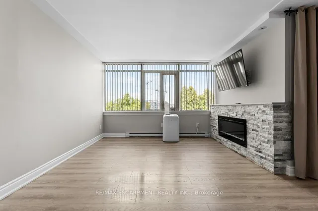 Additional image 24 of 40 Harrisford St Unit 305