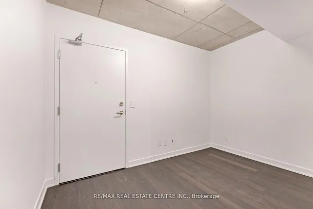 Additional image 22 of 7 Watkinson Ave