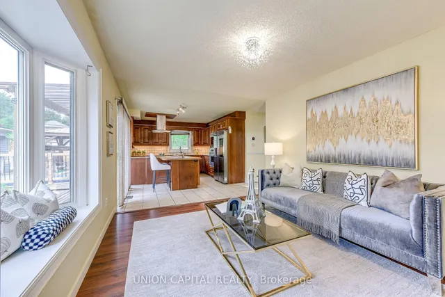 Additional image 11 of 1060 Glendor Ave