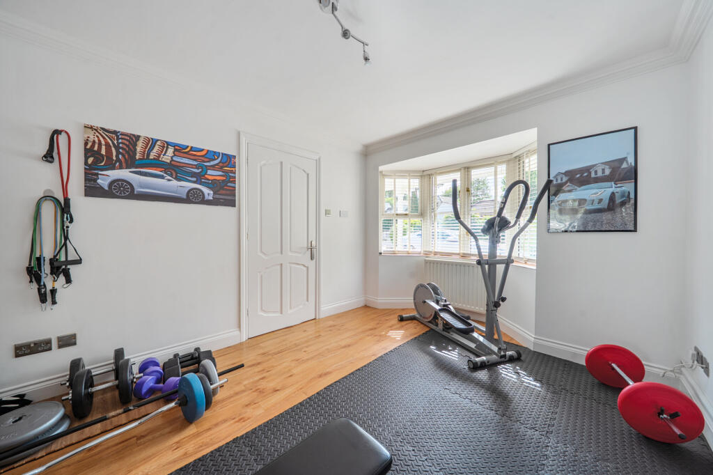 Additional image 15 of The Drive, Welwyn, AL6