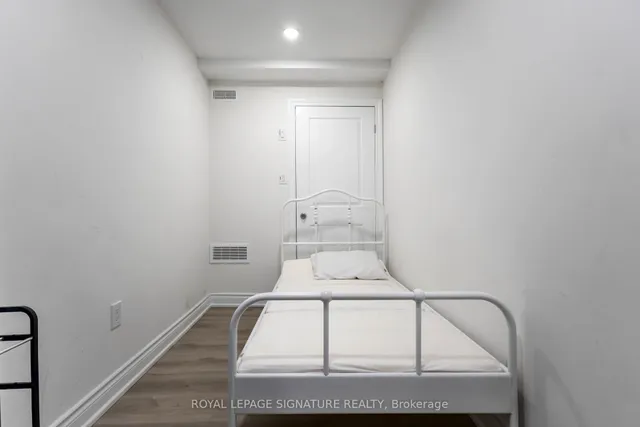 Additional image 36 of 160 Byng Ave