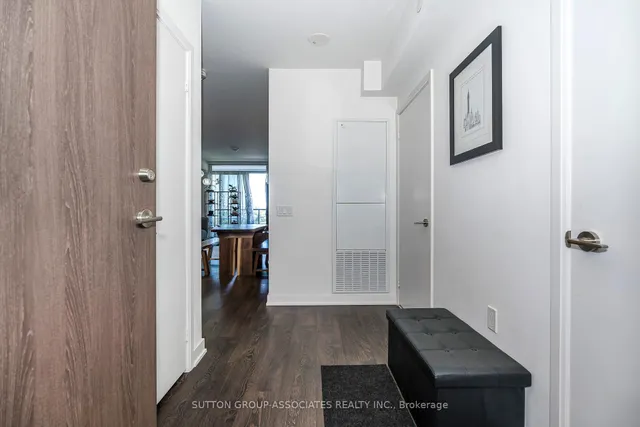 Additional image 25 of 27 Bathurst St Unit 508W