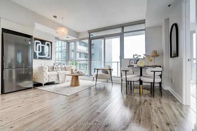 Additional image 11 of 375 King St Unit 3103