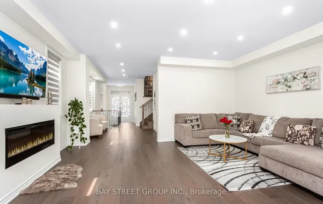 Additional image 42 of 488 Parent Pl