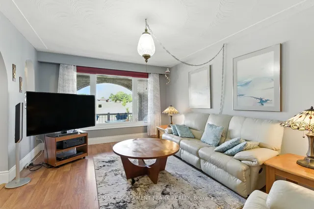 Additional image 10 of 226 Carson Dr