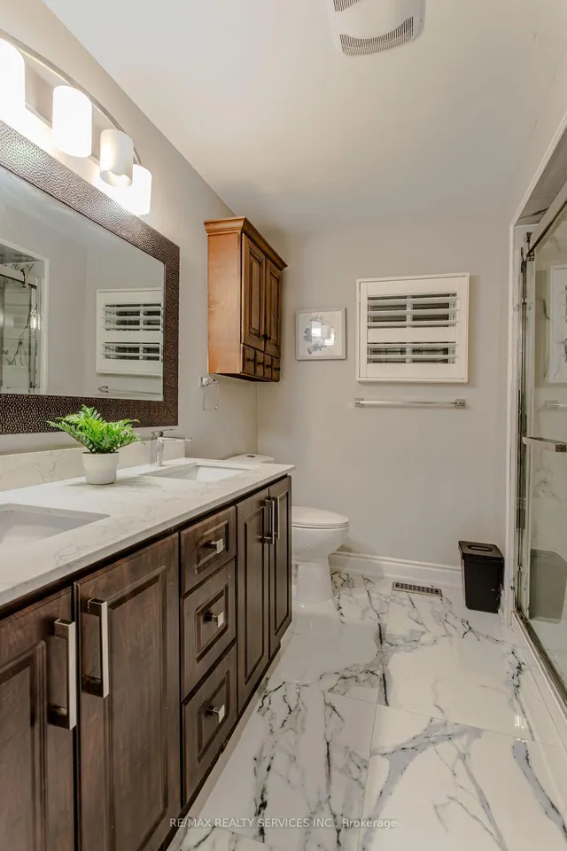 Additional image 36 of 32 Heddon Crt