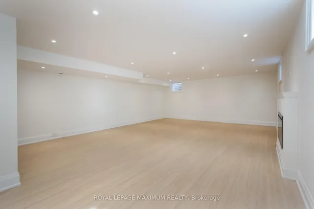 Additional image 27 of 39 B Gort Ave