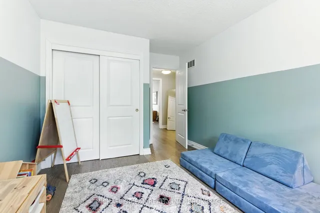 Additional image 24 of 4201 Longmoor Dr Unit 6