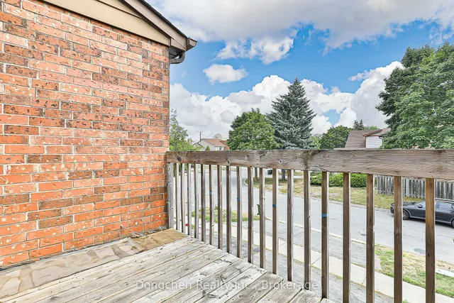 Additional image 37 of 14 Carl Cres