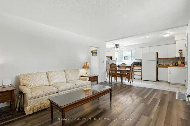 Additional image 11 of 172 Adair Ave