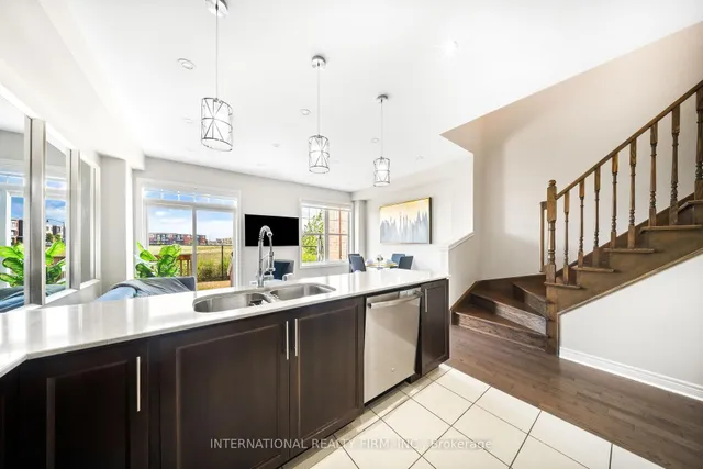 Additional image 6 of 8 Hogan Manor Dr