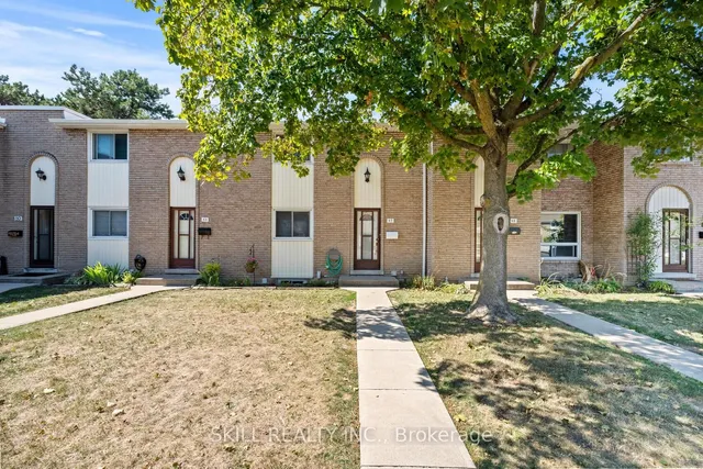 151 Gateshead Cres Unit 87