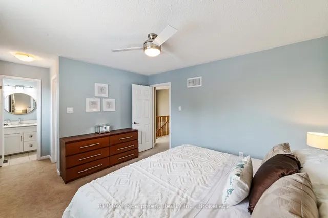 Additional image 16 of 1113 Riddell Cres