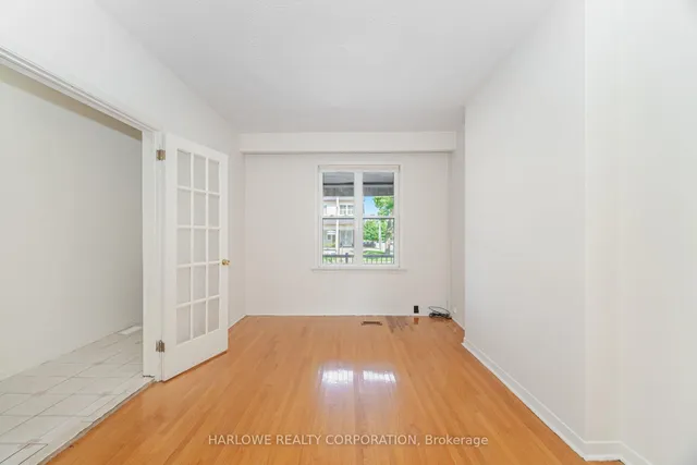 Additional image 4 of 1812 Dufferin St