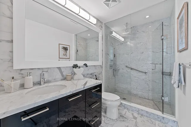 Additional image 24 of 90 Park Lawn Rd Unit 2005